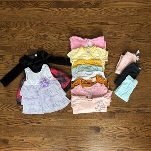 ✨SOLD✨Assorted Baby Girl Clothes (12M)